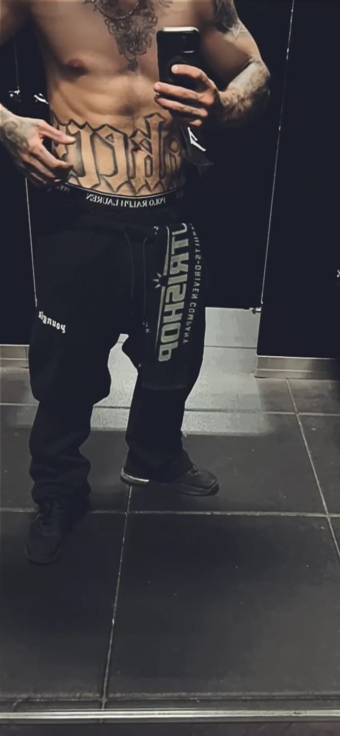 Customer photo review of 216 Eternal No Cuff Sweats