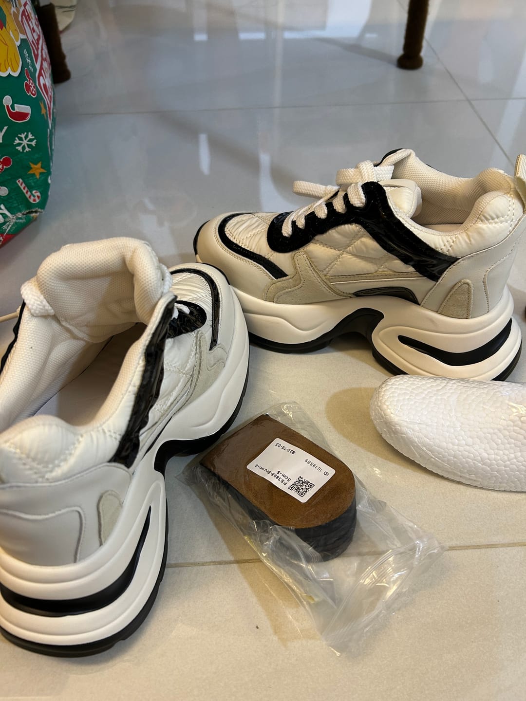 Customer photo review of 4-Layer Adjustable Heel Inserts