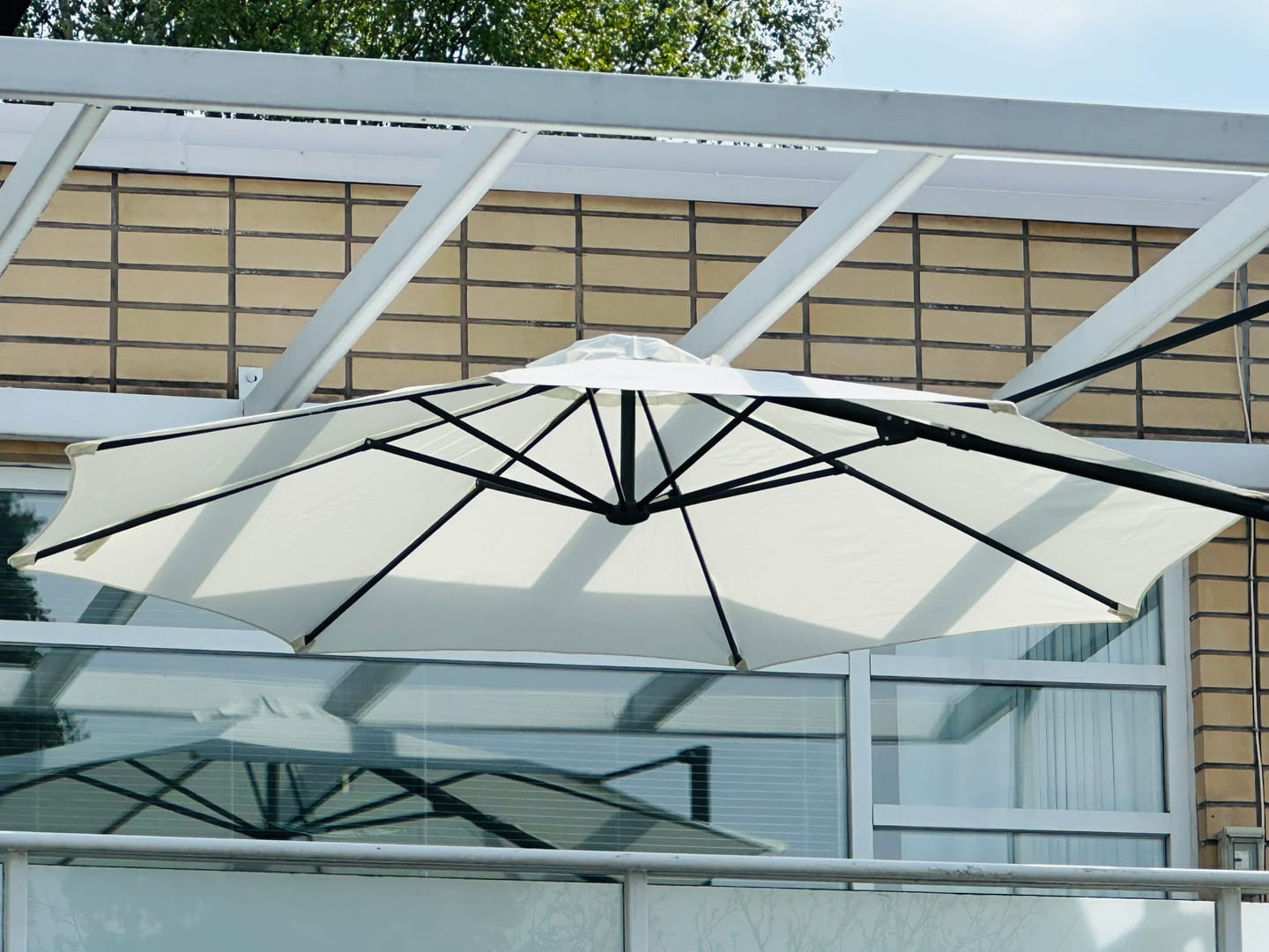 Customer photo review of Hiekanvalkoinen aurinkovarjon vaihtokangas Havrisciuc 300cm