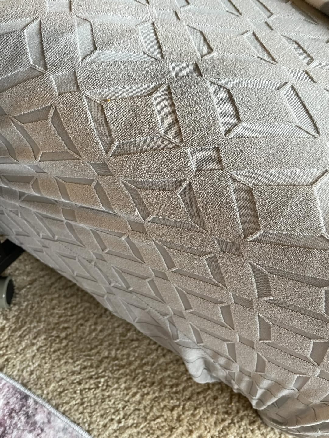 Customer photo review of Stretch Waterproof Recliner Sofa Cover with Pockets Washable Recliner Slipcovers