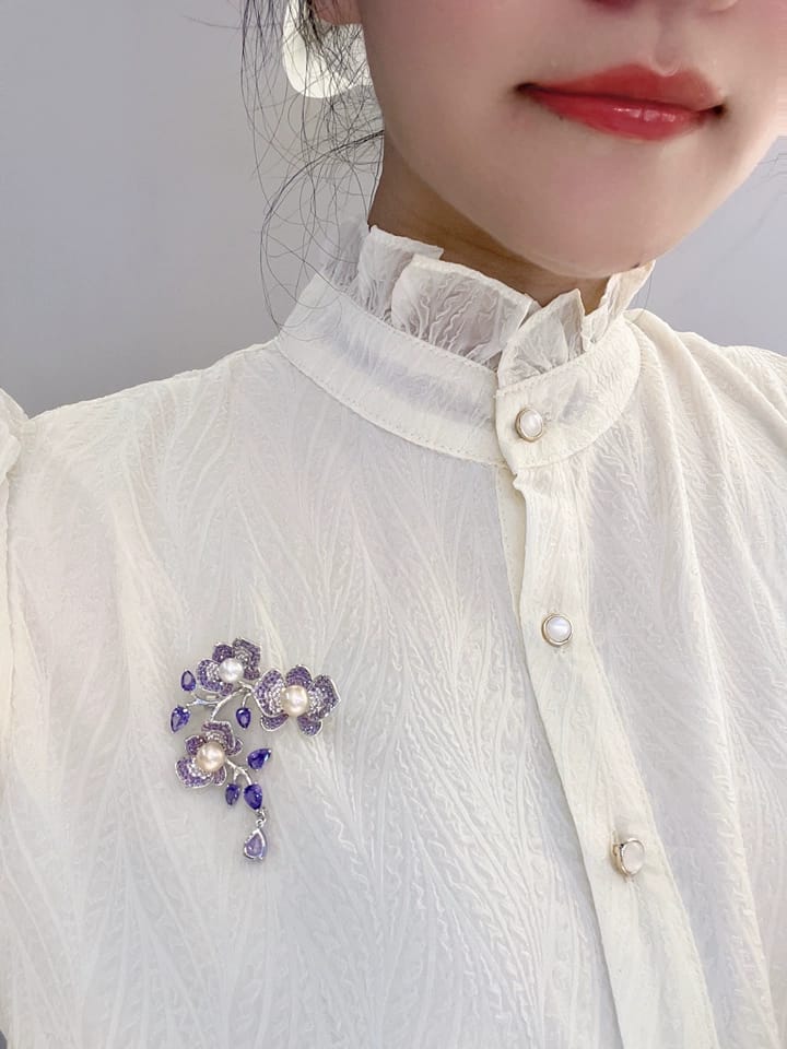 Customer photo review of Forbidden Garden Wisteria Brooch
