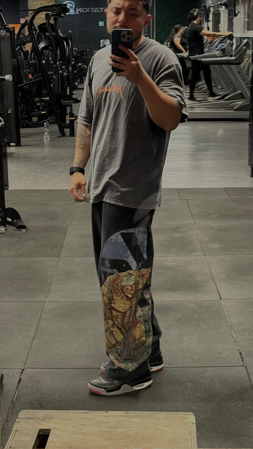 Customer photo review of 2128 - AOT©  x YLA Baggy Joggers