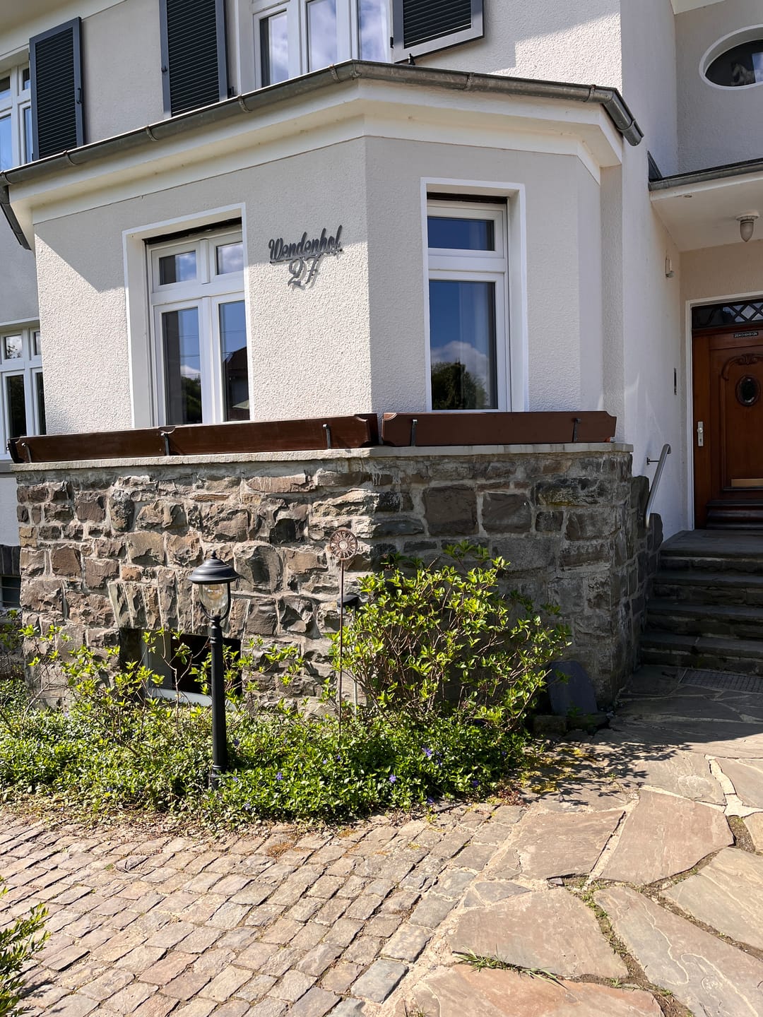 Customer photo review of Straßenname und Hausnummer Adella