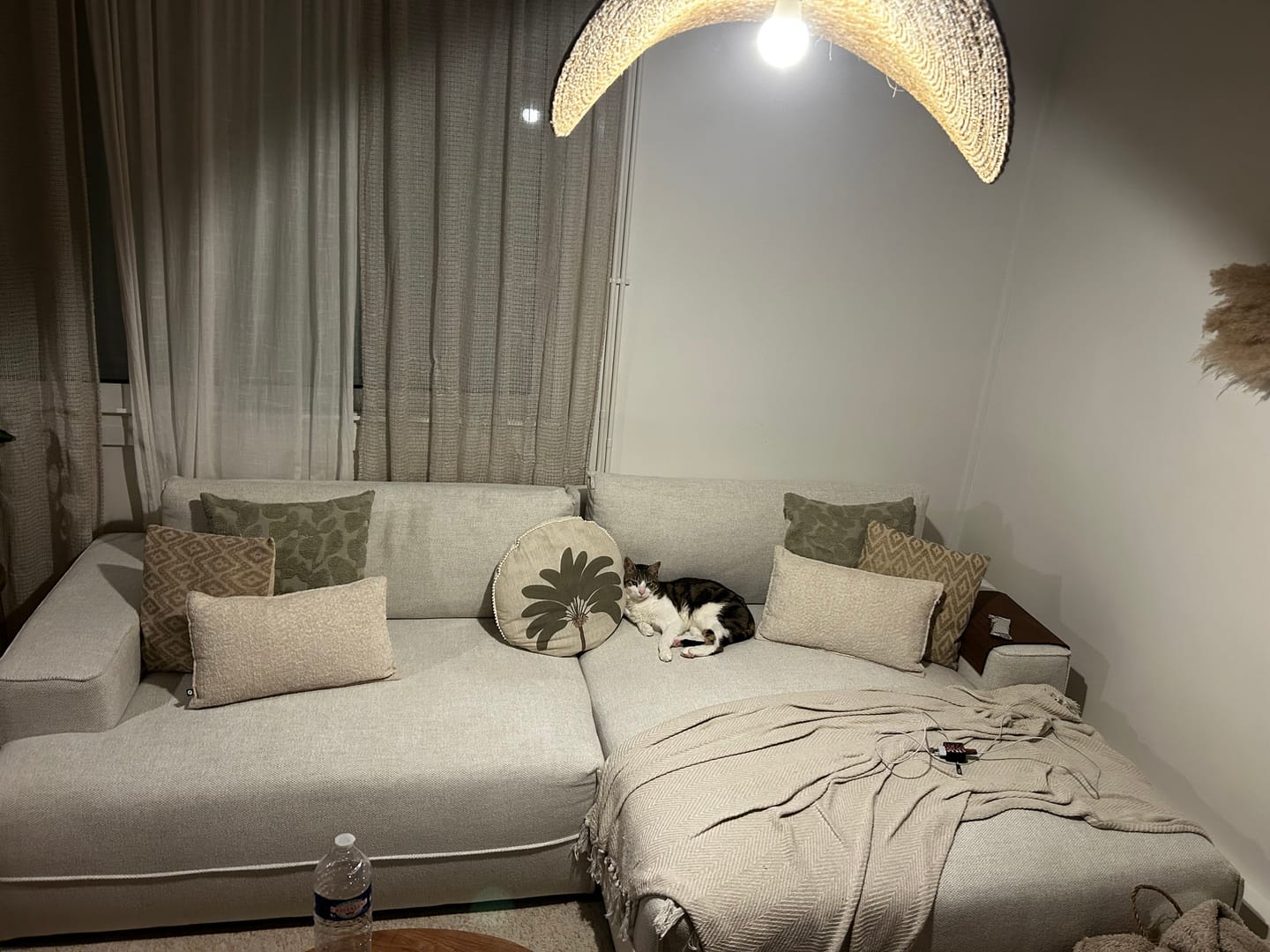 Customer photo review of Canapé d'angle convertible avec grande méridienne PANTHEON