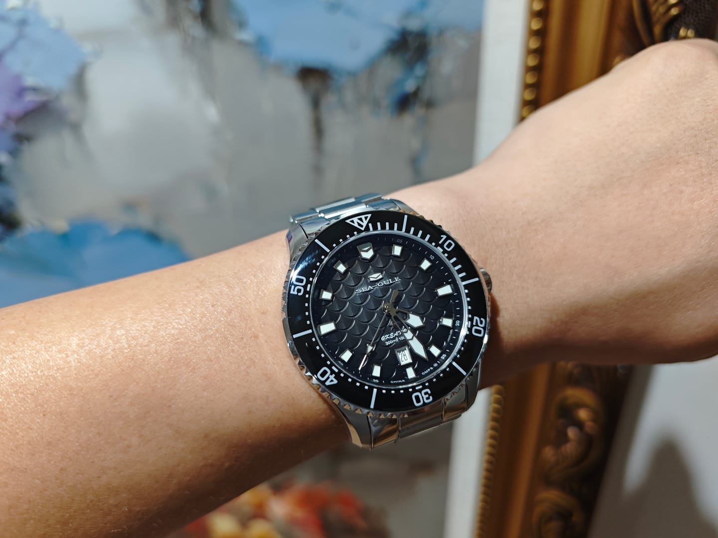 Customer photo review of Ocean Series Pro "Dragon Kings of the Four Seas" Dragon-scale Dial 300m Waterproof Diving Watch 44mm