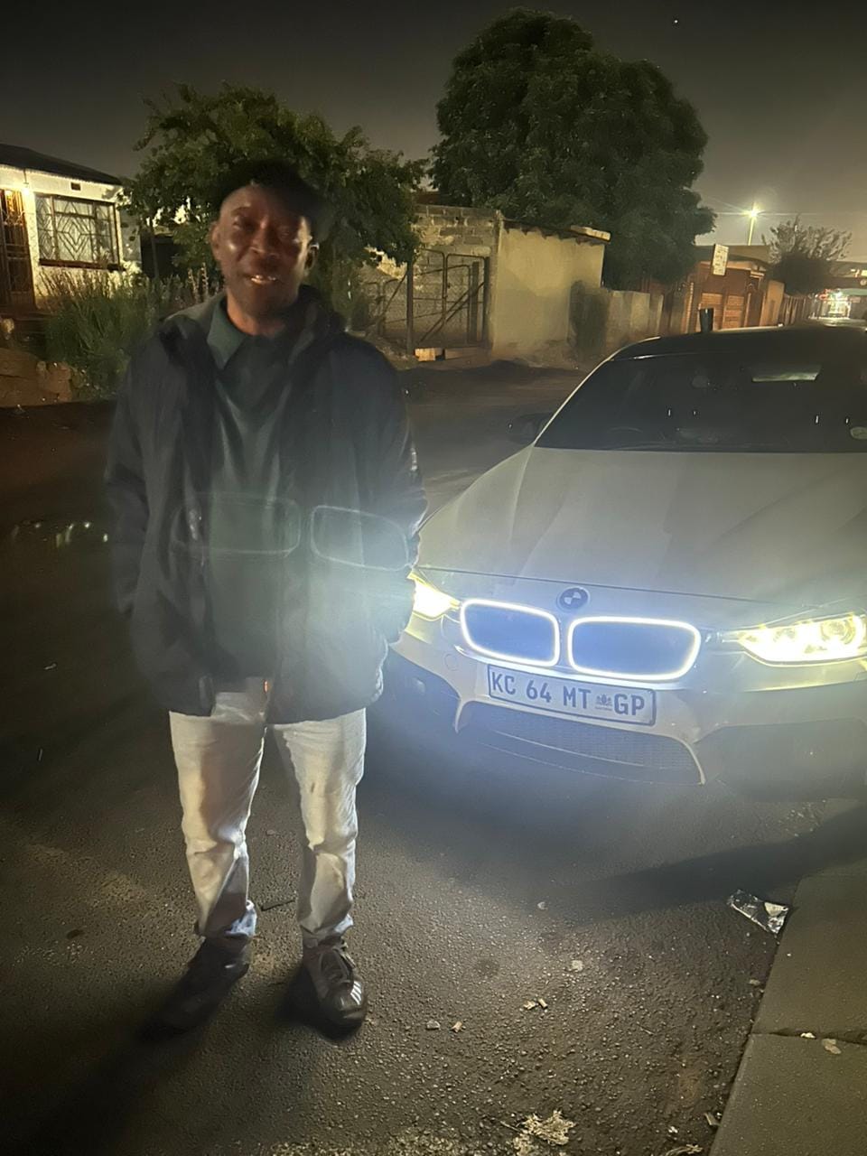 Customer photo review of BMW F30 12-18 M3 Style LED Light Up Grill
