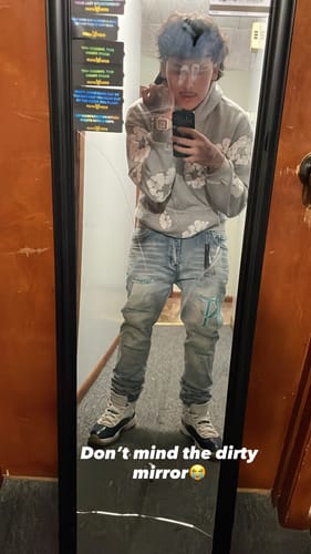 Customer photo review of AMIRI Jeans