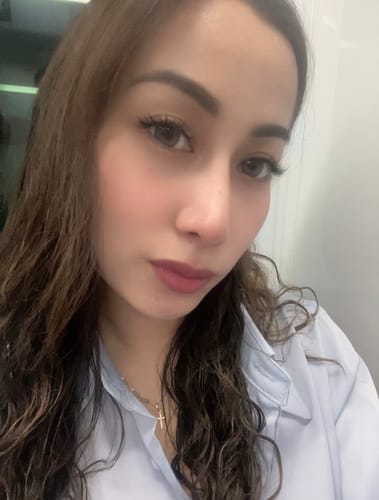 Close-up of a reviewer wearing the soft Innocent Smoke Grey Contact Lenses for a natural look.
