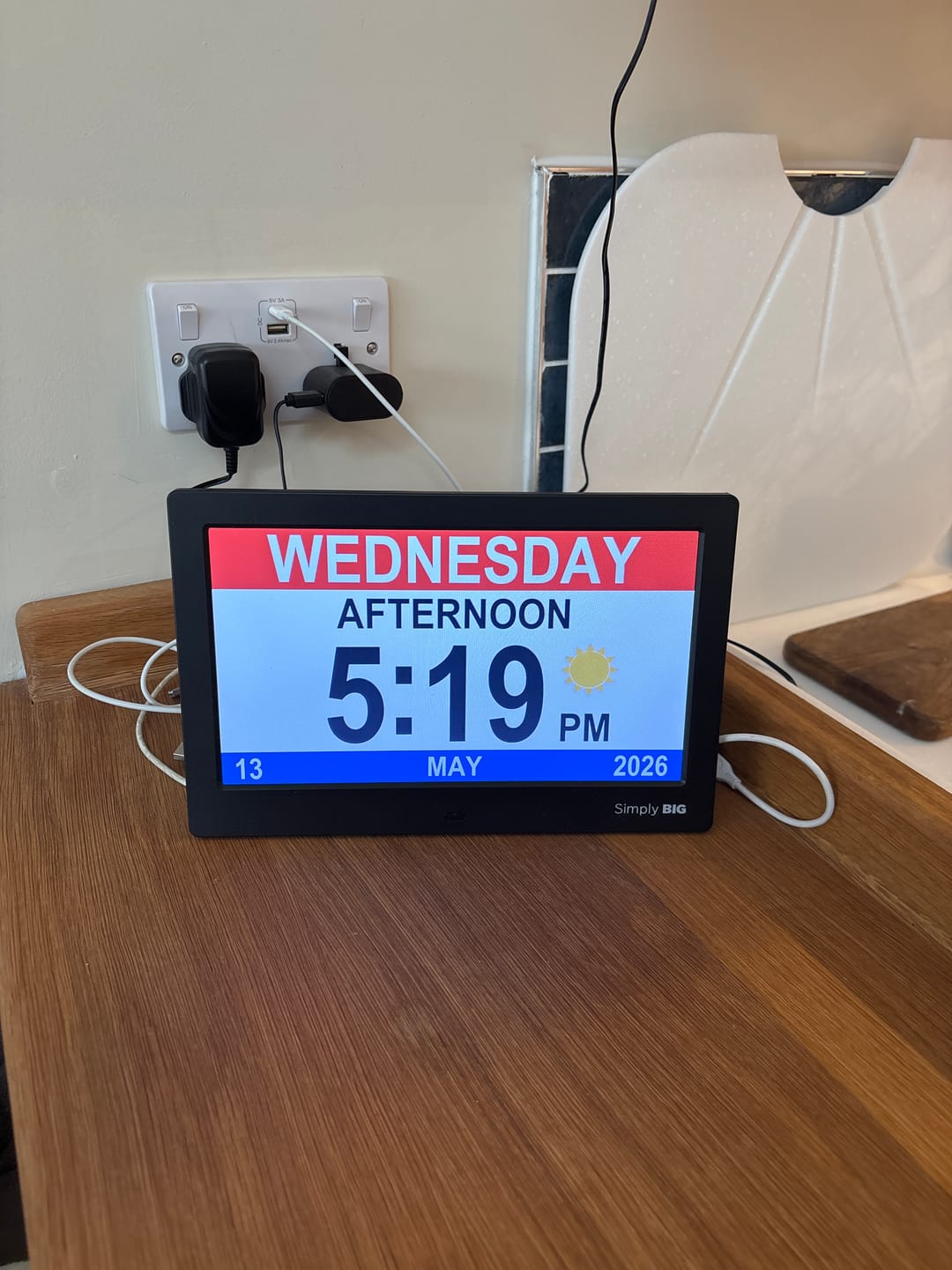 Customer photo review of XL Reminder Clock (40 Reminders)