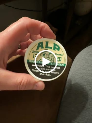 Customer video review of Mountain Wintergreen Nicotine Pouches