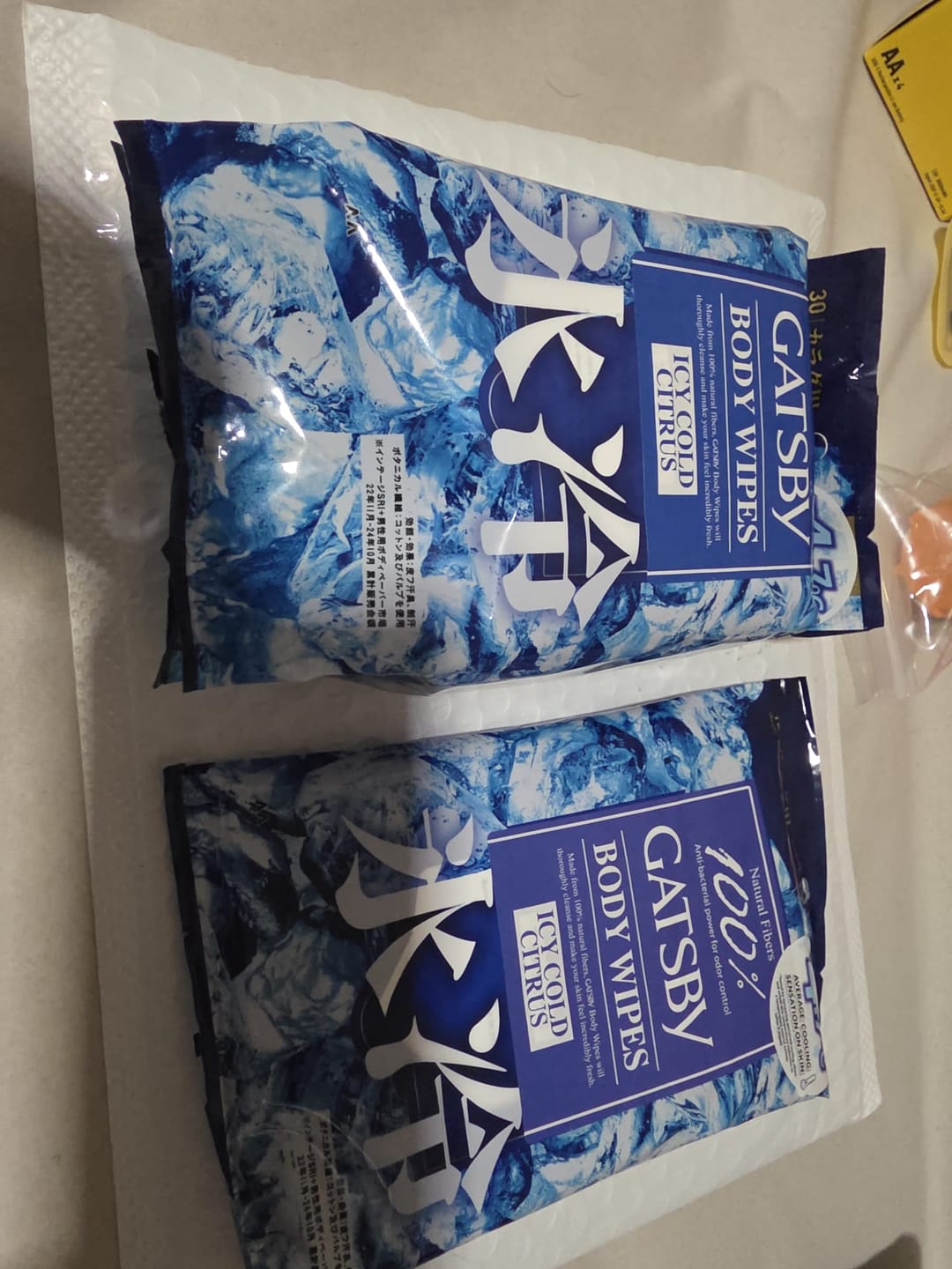 Customer photo review of GATSBY Body Wipes Icy Cold Citrus (Removes Sweat & Body Odour)