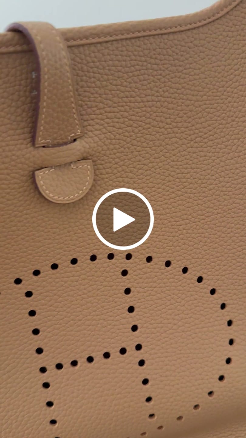 Customer video review of Evelyne 29cm Tabac Camel Togo Silver Hardware