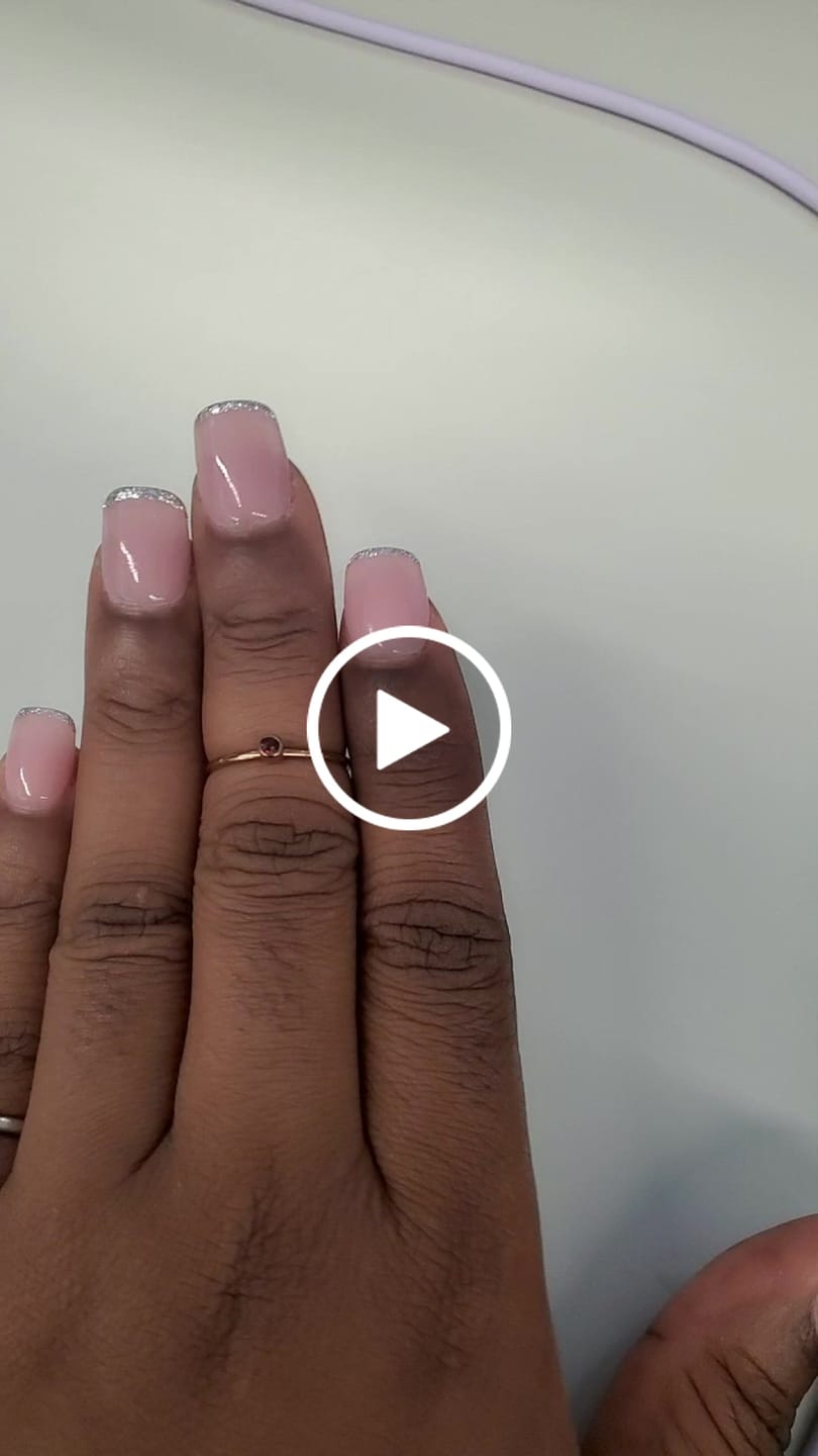 Customer video review of Dainty Birthstone Ring (Bundle)
