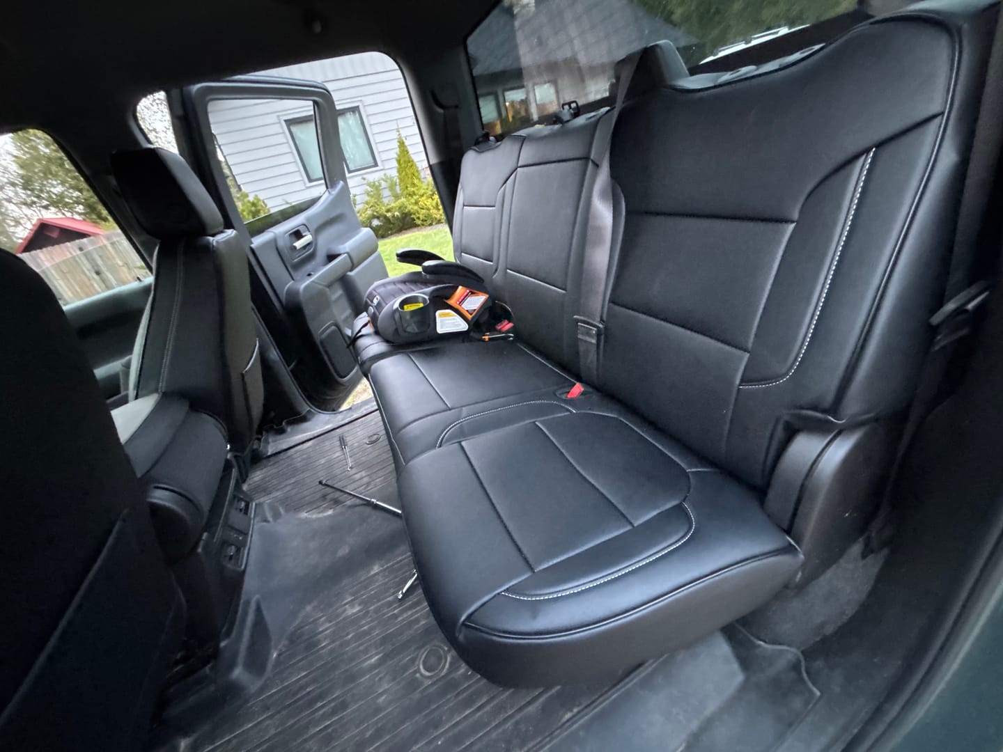 Customer photo review of 2019+ Chevrolet Silverado Premium Custom Leather Seat Covers