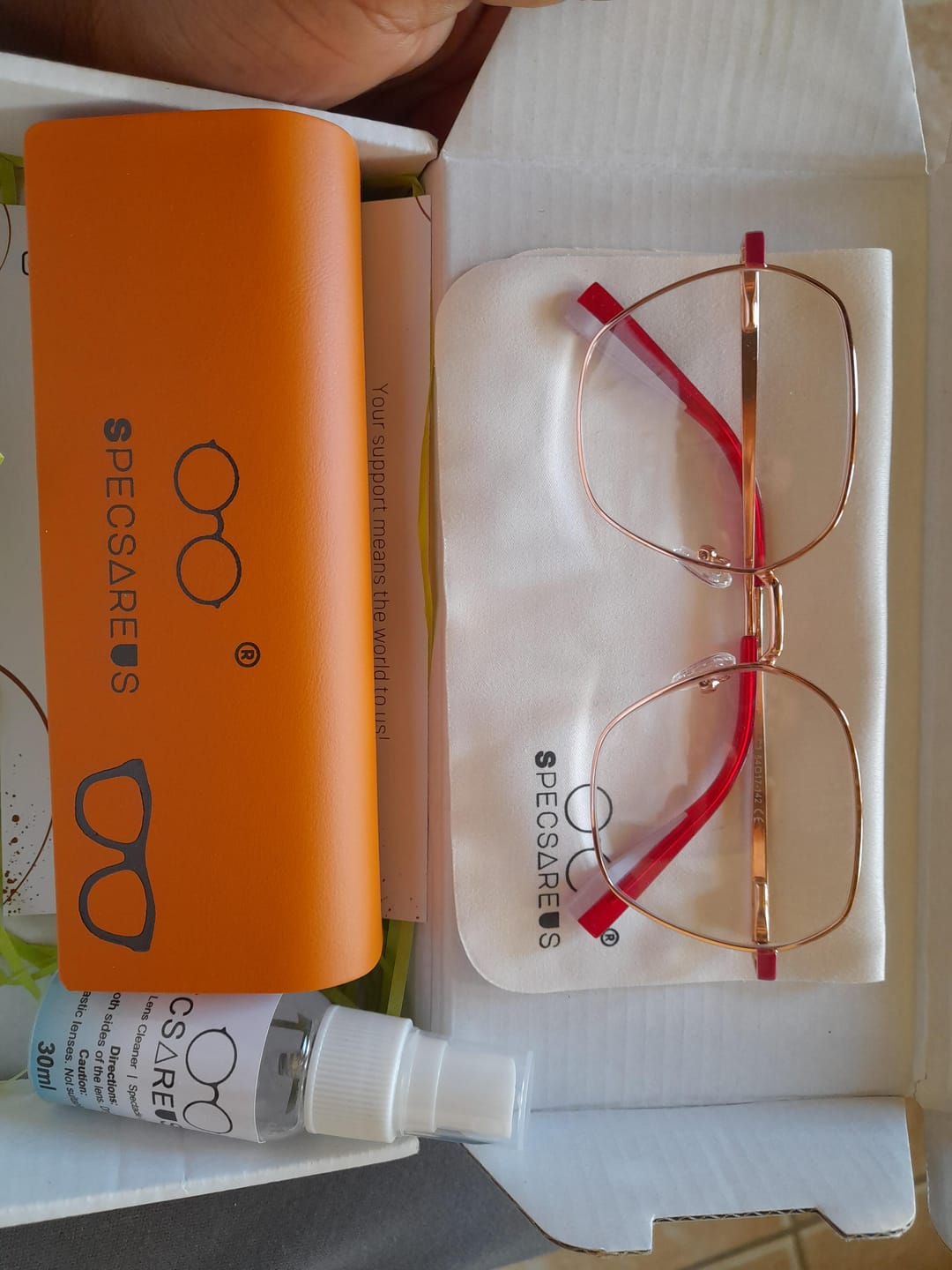 Customer photo review of Luna
