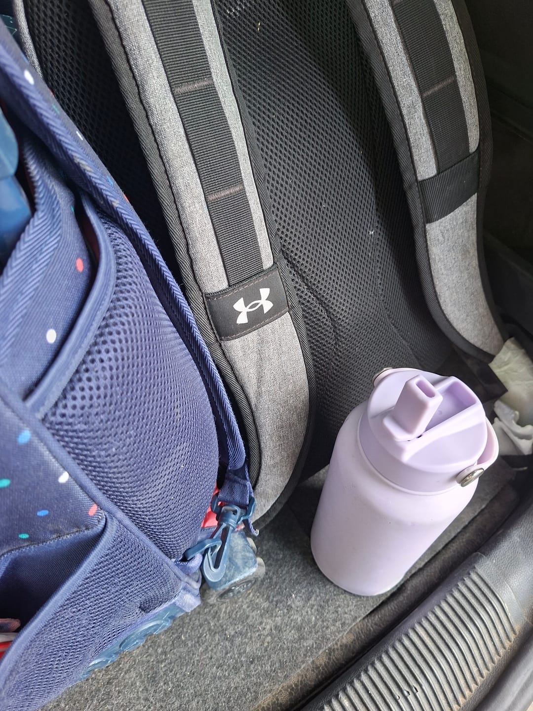 Customer photo review of DOZZE Water Bottle Straw Lid