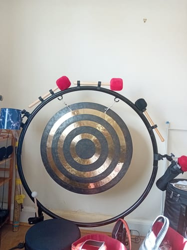 Customer photo review of Gong Stand (Circle & Rectangle)
