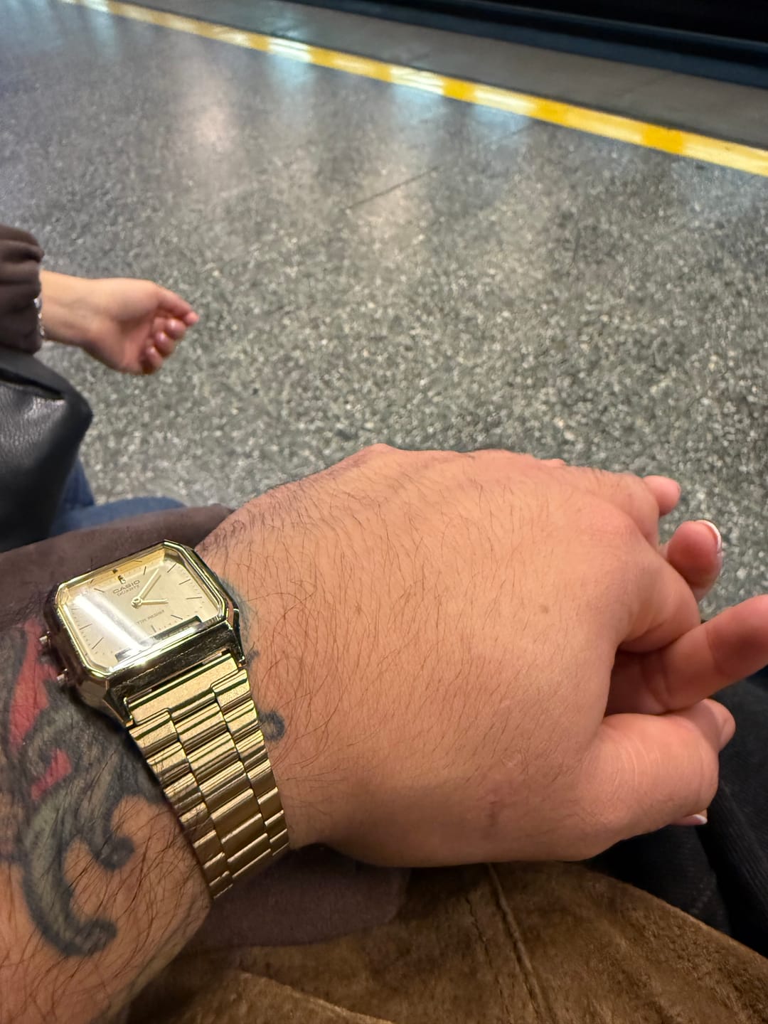 Customer photo review of Reloj Casio Vintage AQ-230GA-9DMQ Dorado