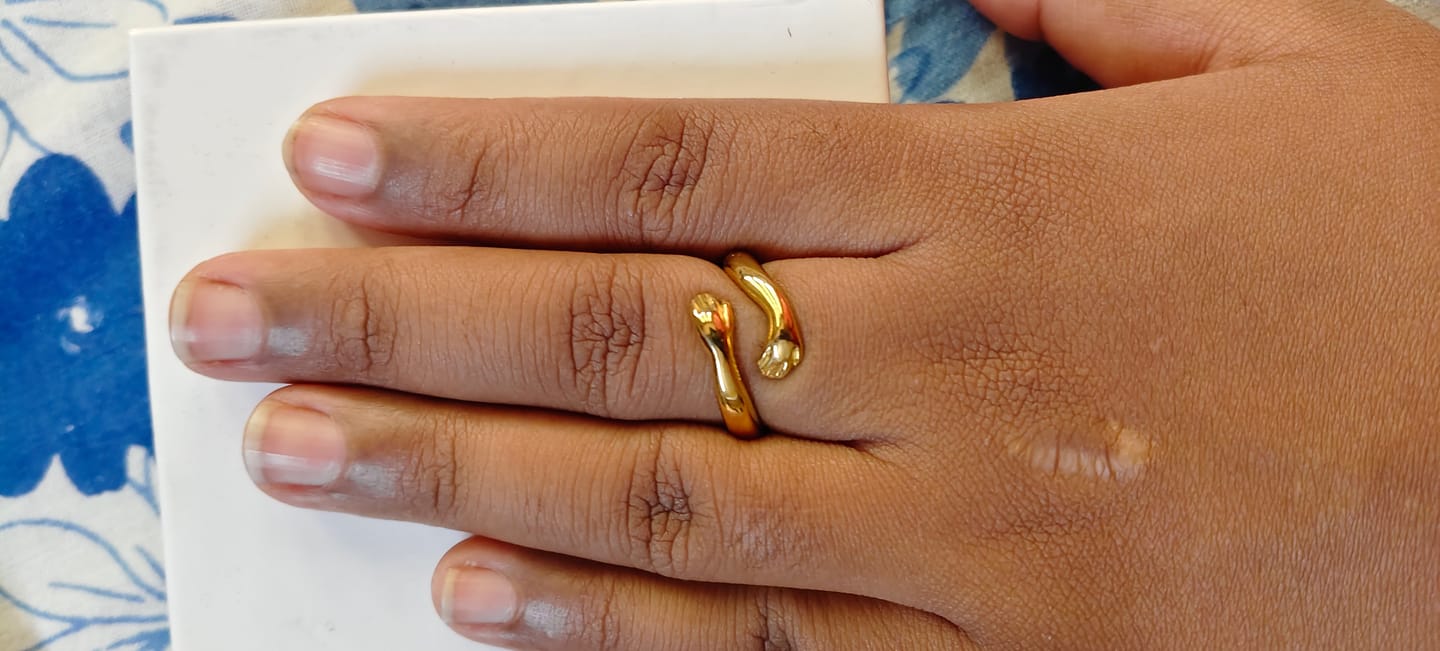 Customer photo review of Love Hug Ring