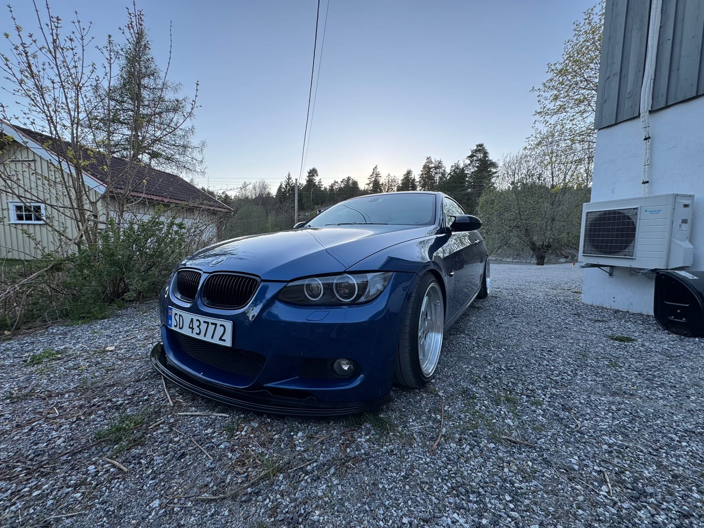 Customer photo review of BMW E8X/E9X LZ V1 Angel Eyes