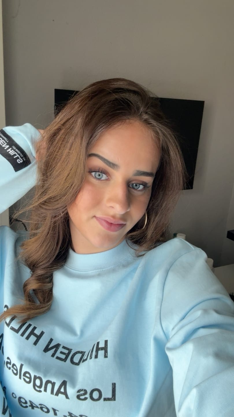 Customer photo review of VINTAGE LOGO LONGSLEEVE T-SHIRT LIGHT BLUE
