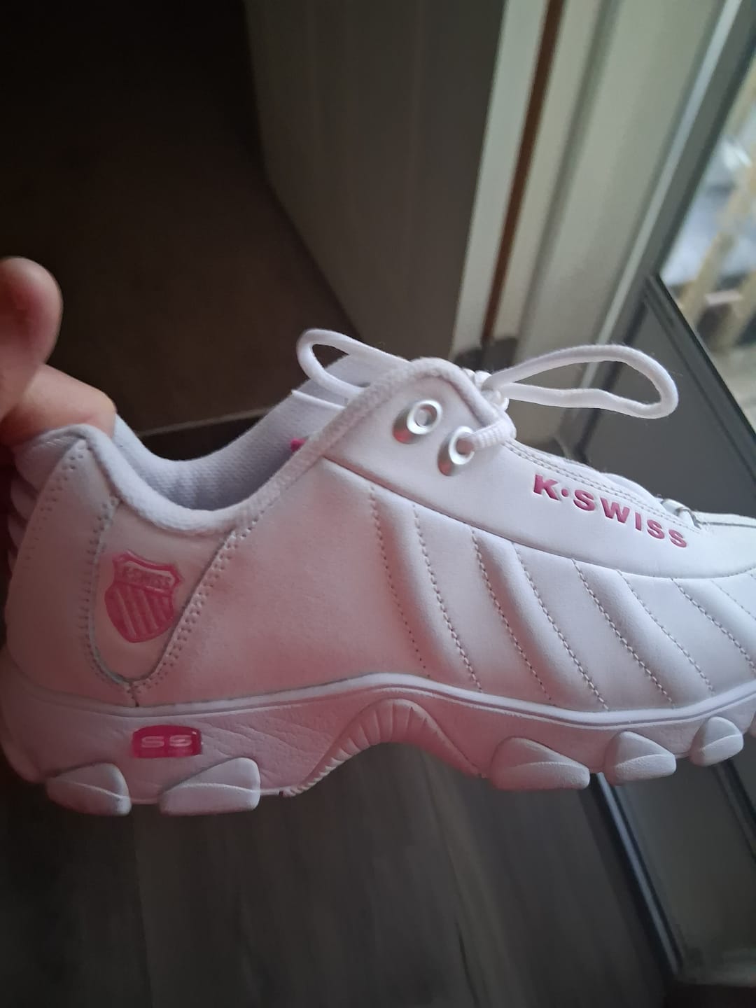 Customer photo review of 93426-156-W | ST329 CMF | WHITE/SHOCKING PINK