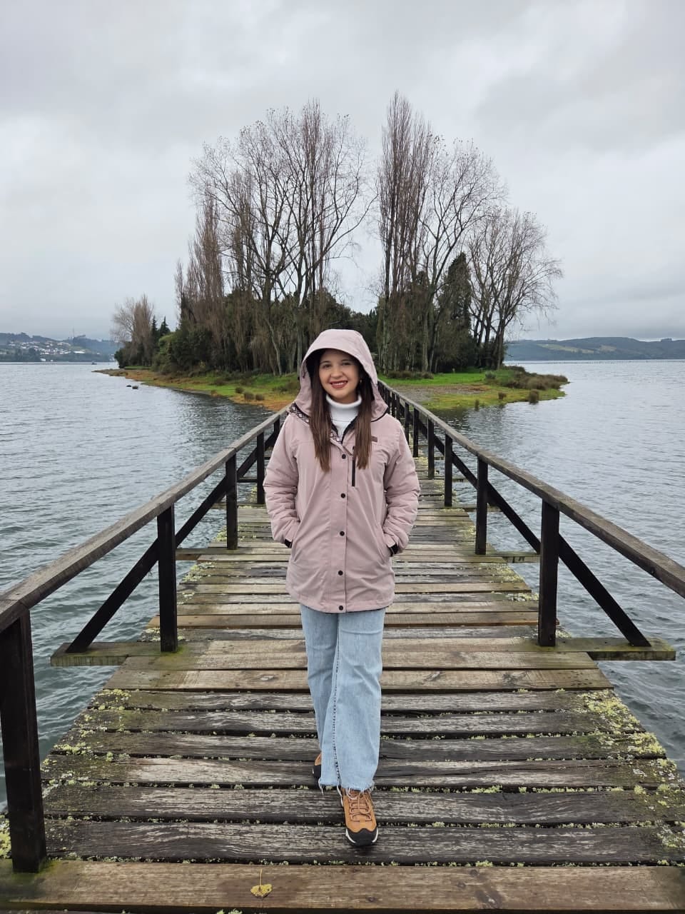 Customer photo review of Parka Impermeable Reversible Camaleon Mujer