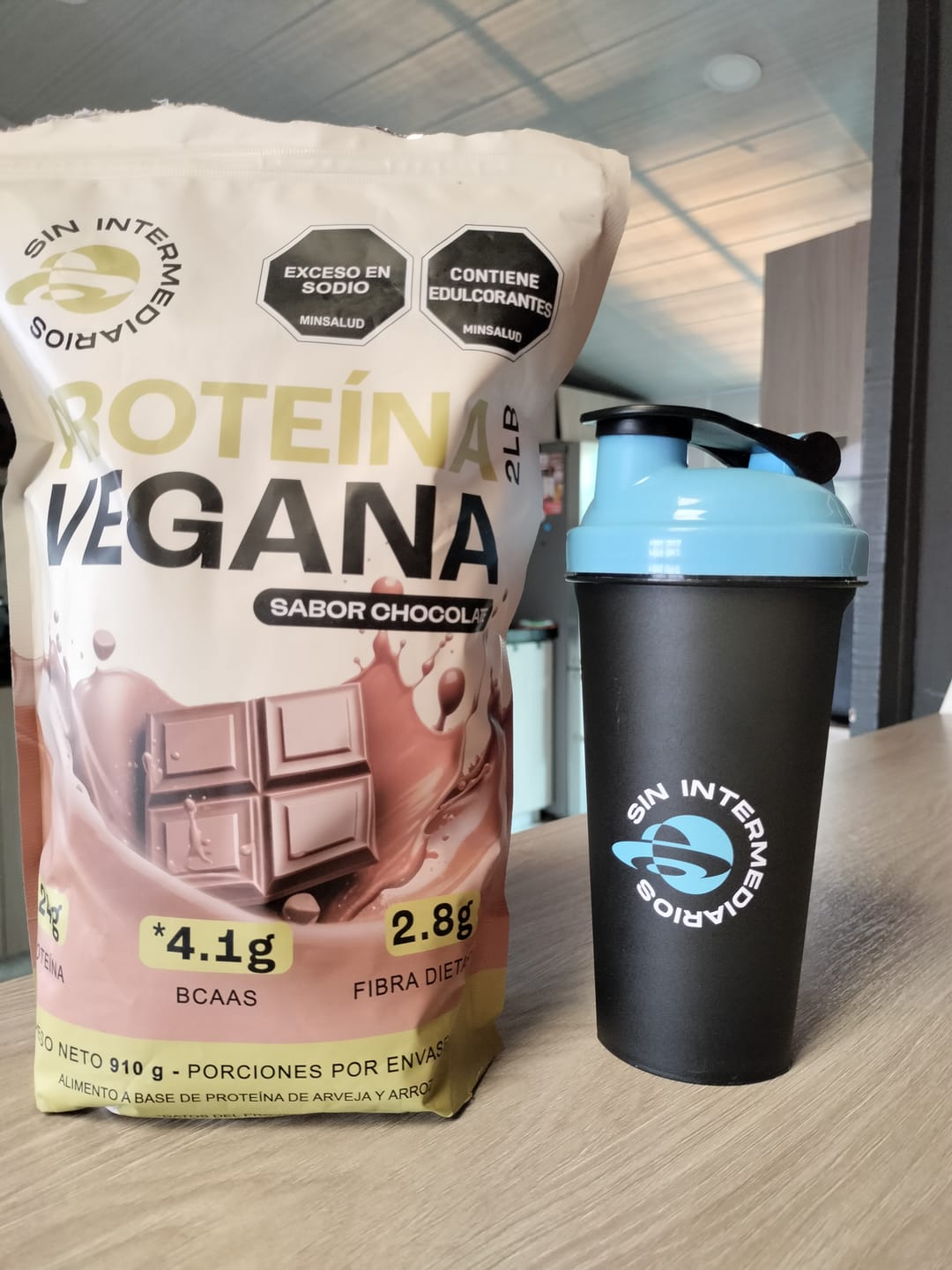 Customer photo review of Proteína Vegan - Chocolate