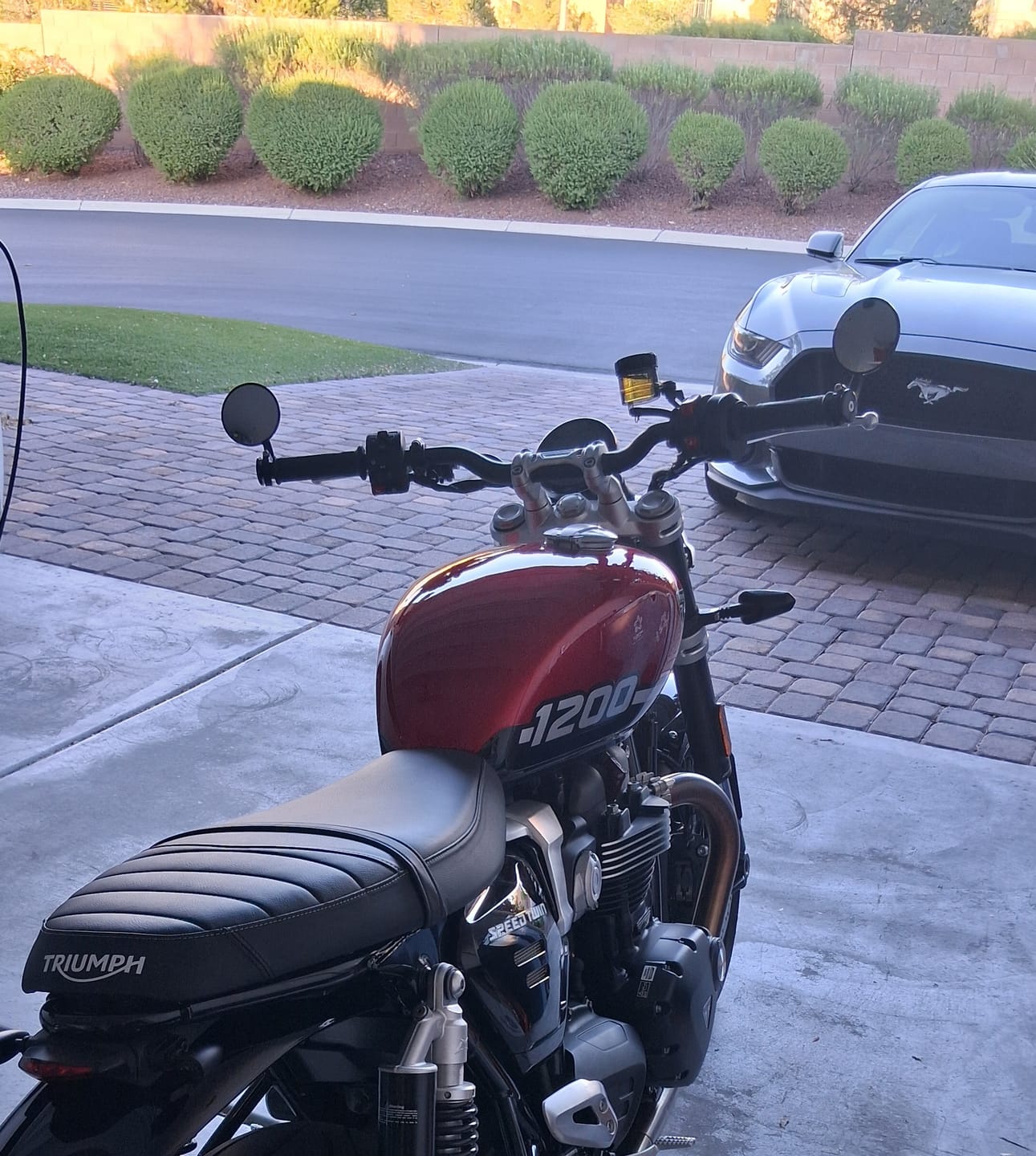 Customer photo review of Brogue Moto 3" Convex Classic Bar-End Mirror – Fits 1" & 7/8" Handlebars