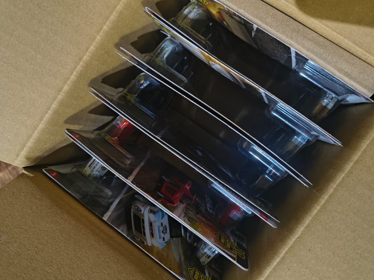 Customer photo review of (PRE-ORDER) Hot Wheels 1:64 Premium 1:64 Car Culture 2026 Modern Classics SEALED CASE