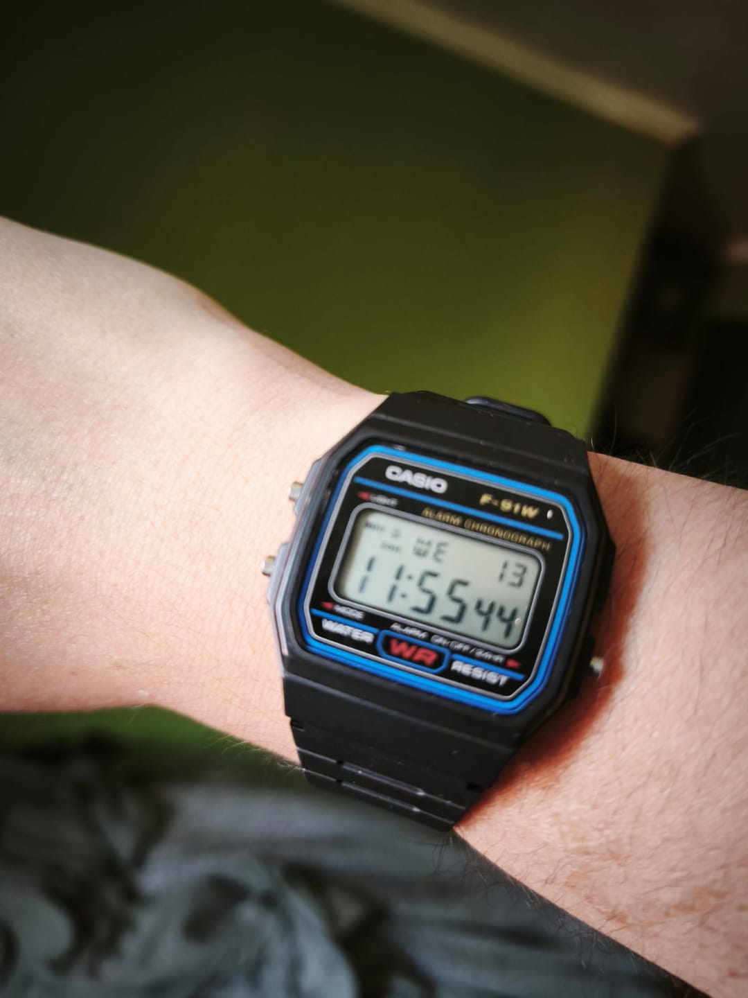 Customer photo review of Reloj Casio Vintage F-91W-1JH Packaging JDM