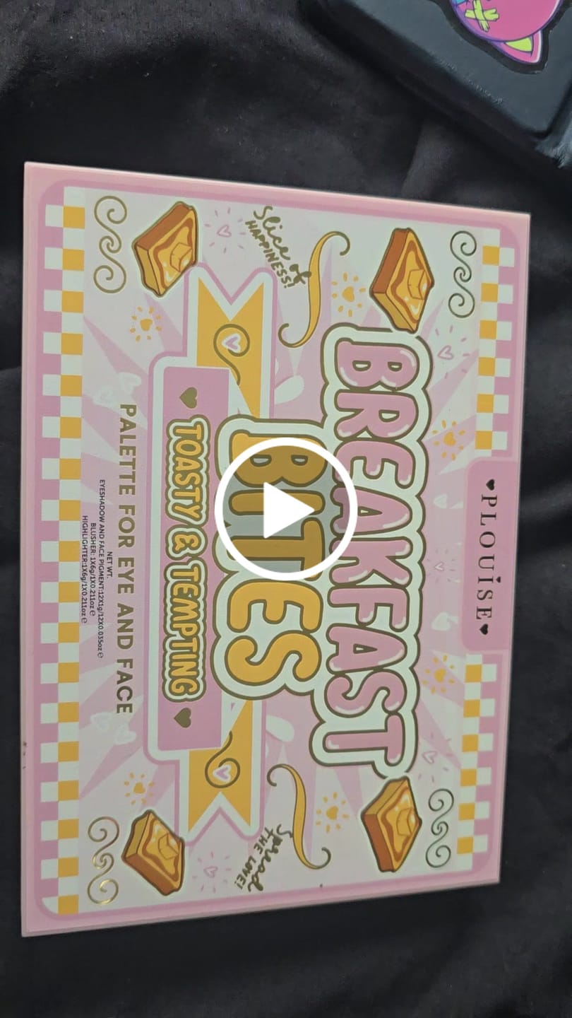 Customer video review of Breakfast Bites Makeup Palette