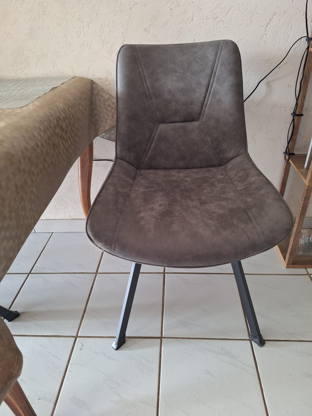 Customer photo review of Luna Stoel - Grijs