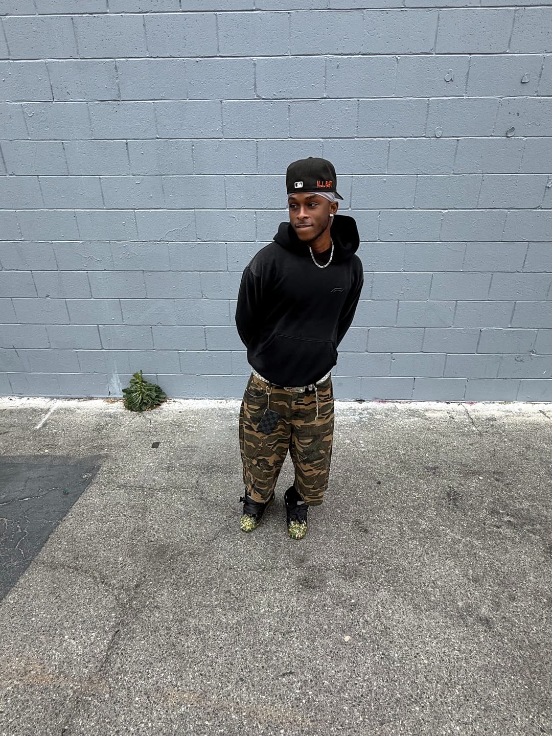 Customer photo review of Omirad Camo Panel Cargo Shorts