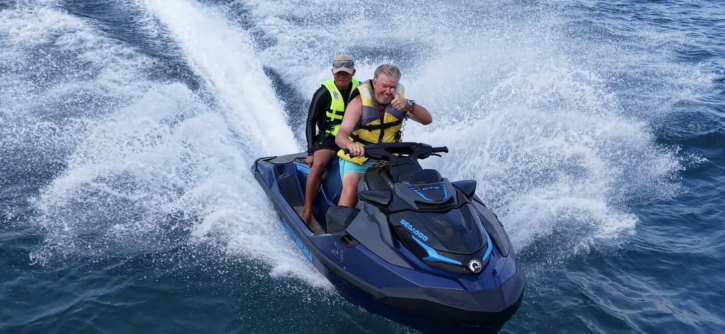 Customer photo review of Fluro Aqua - 5"