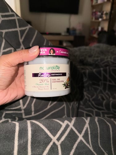Customer photo review of Gel de Definición Rulos Definidos 400ml