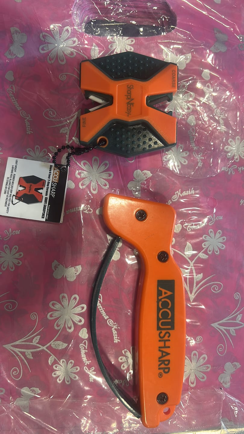 Customer photo review of AccuSharp SharpNEasy 2-Step Knife Sharpener Blaze Orange (AS335CD)