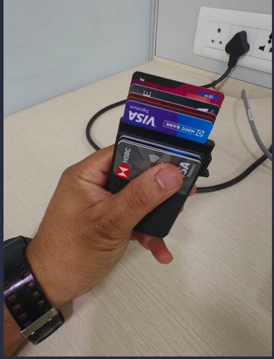 Customer photo review of Watchbutton® Core Wallet