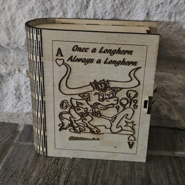 Customer photo review of Playing Game Cards Box 4 bundle laser cut svg file
