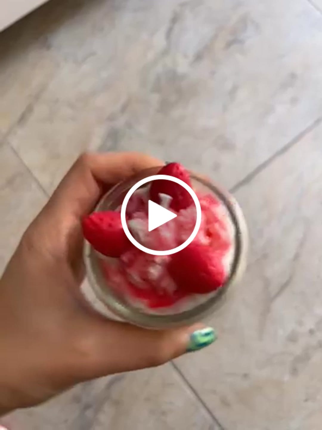 Customer video review of Fragancia CARAMEL RASPBERRY & VAINILLA