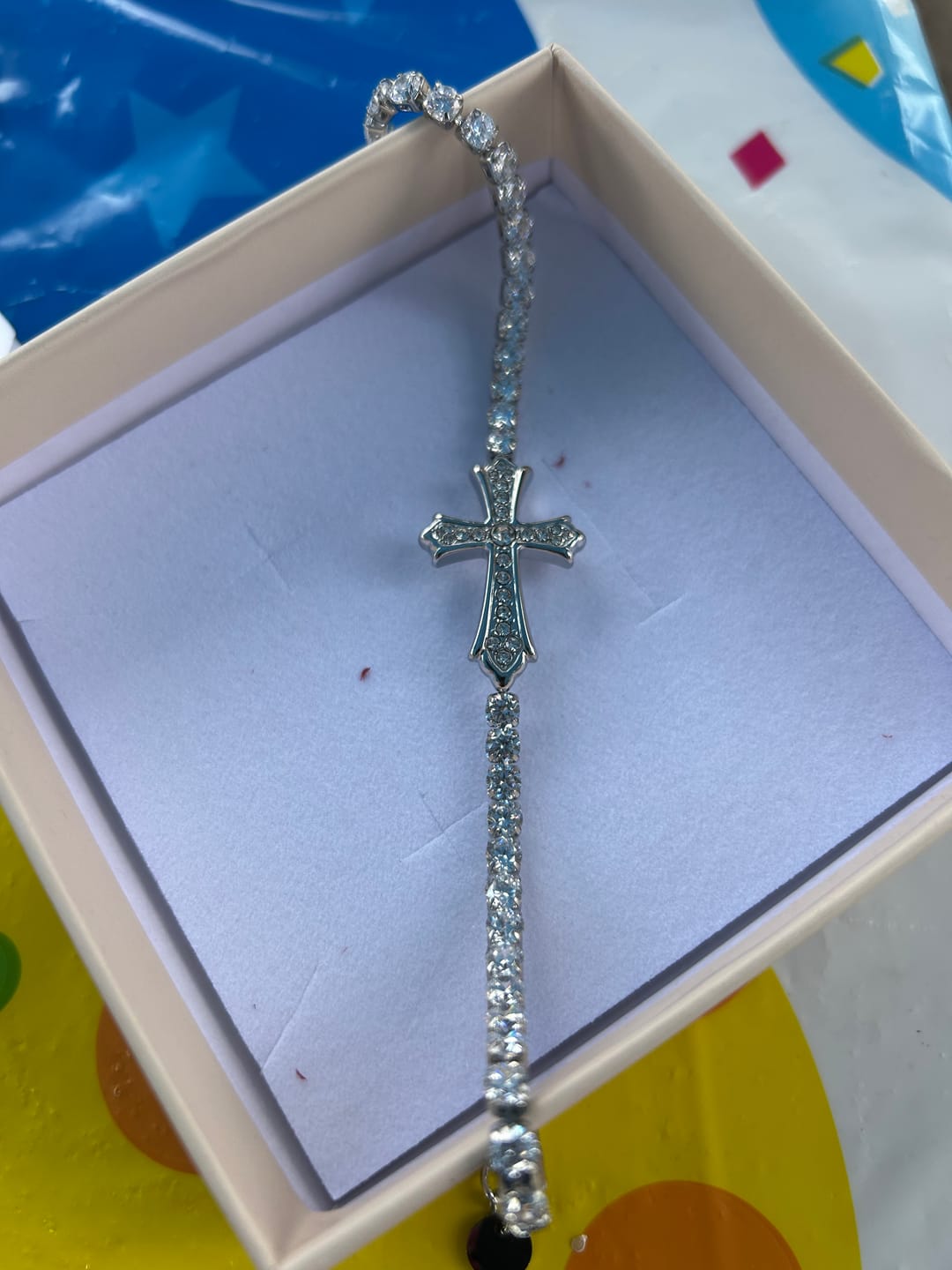 Customer photo review of FREE Today: 2-Color Elegant Zircon-Encrusted Cross Bracelet: A Symbol of Divine Grace & Elegance