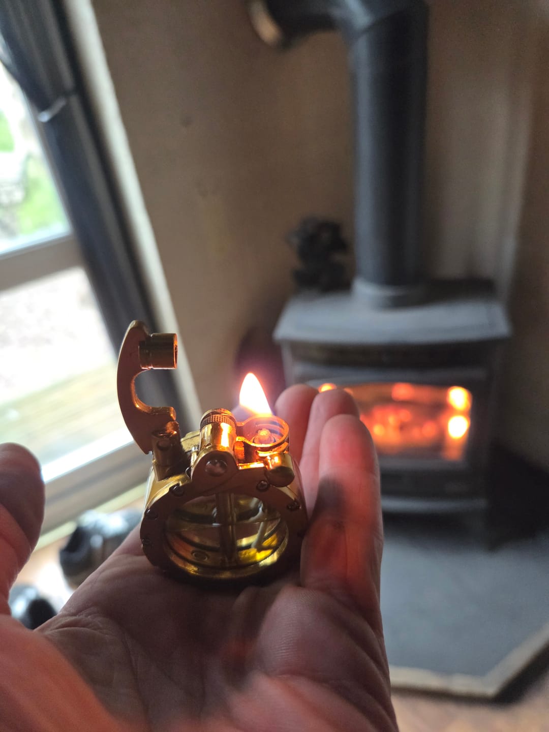 Customer photo review of Antike transparente Feuerzeug – FlintAura