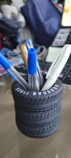 Customer photo review of 1pcs Fun Tire-Shaped Pen Holder -PVC Desk Organizer,