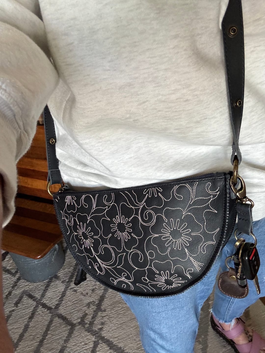 Customer photo review of Floral Navy Baby Bee