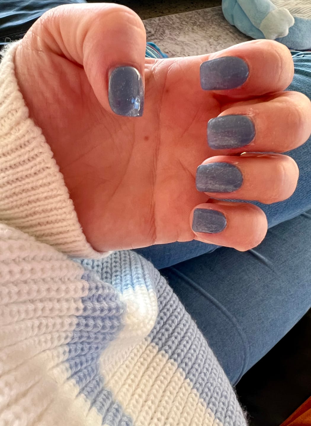Customer photo review of Blue Moon (Cat Eye Magnetic) DIY Semicured Gel Nail Sticker Kit