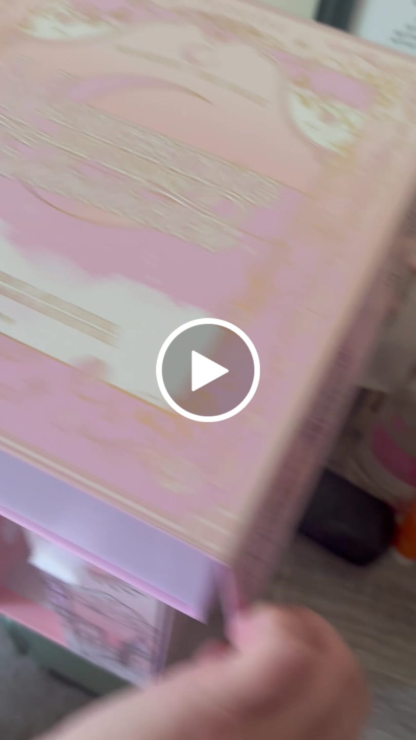Customer video review of Manifest The Magic Makeup Set