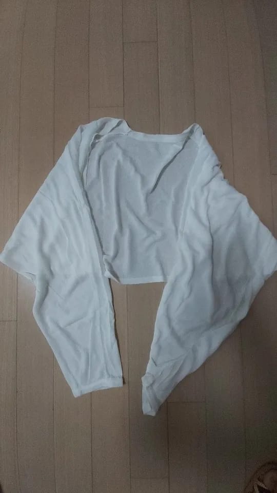 Customer photo review of Ice Silk Sun Protection Cover Ups Women Long Sleeve Knitted