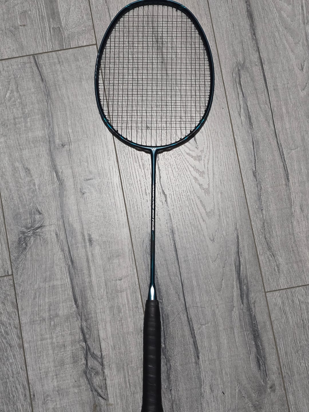 Customer photo review of Yonex Nanoflare 800 Tour Unstrung Badminton Racket [Deep Green]