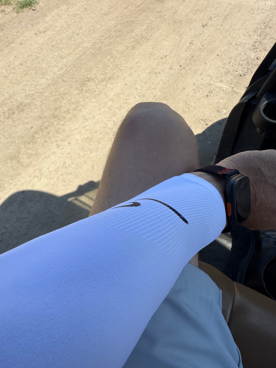 Customer photo review of STORYi Sun Sleeves – White/Black