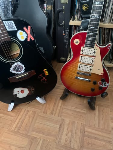 Customer photo review of BunnyNest A-Frame Guitar Stand – Collapsible, Lightweight, Portable, & Universal for Acoustic, Electric, and Bass Guitars
